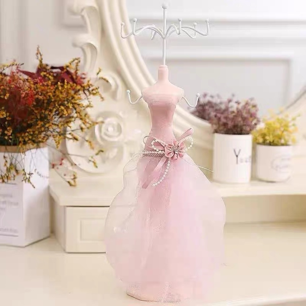 Elegant Pink Jewelry Holder
